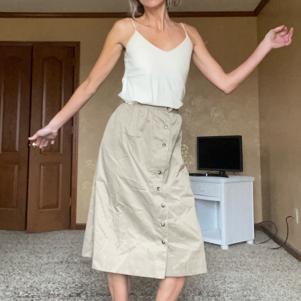 RARE Vintage Union Made Skirt-tagged Sz 6, fits 24 inch waist, 00/0